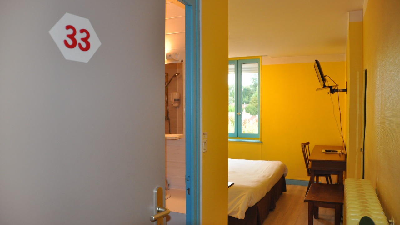 Photo of Bedroom in La Tour-du-Pin