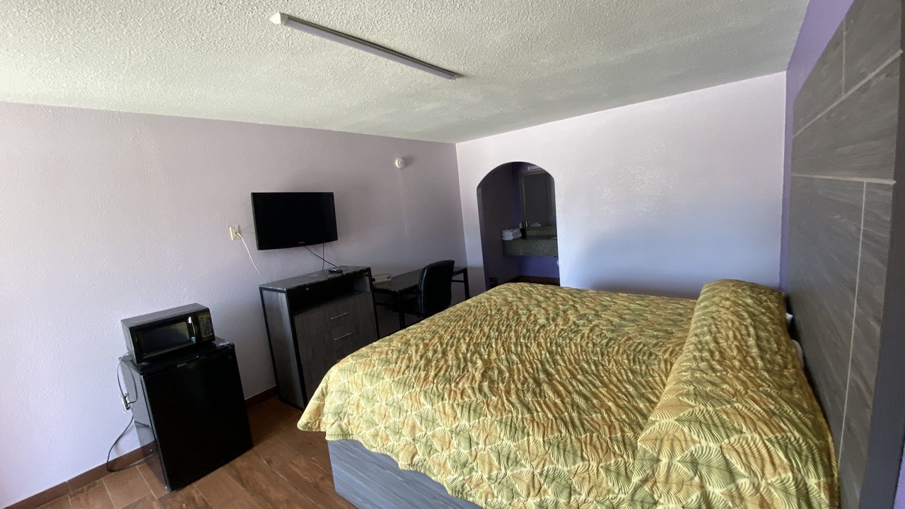 Photo of Bedroom in Denham Springs
