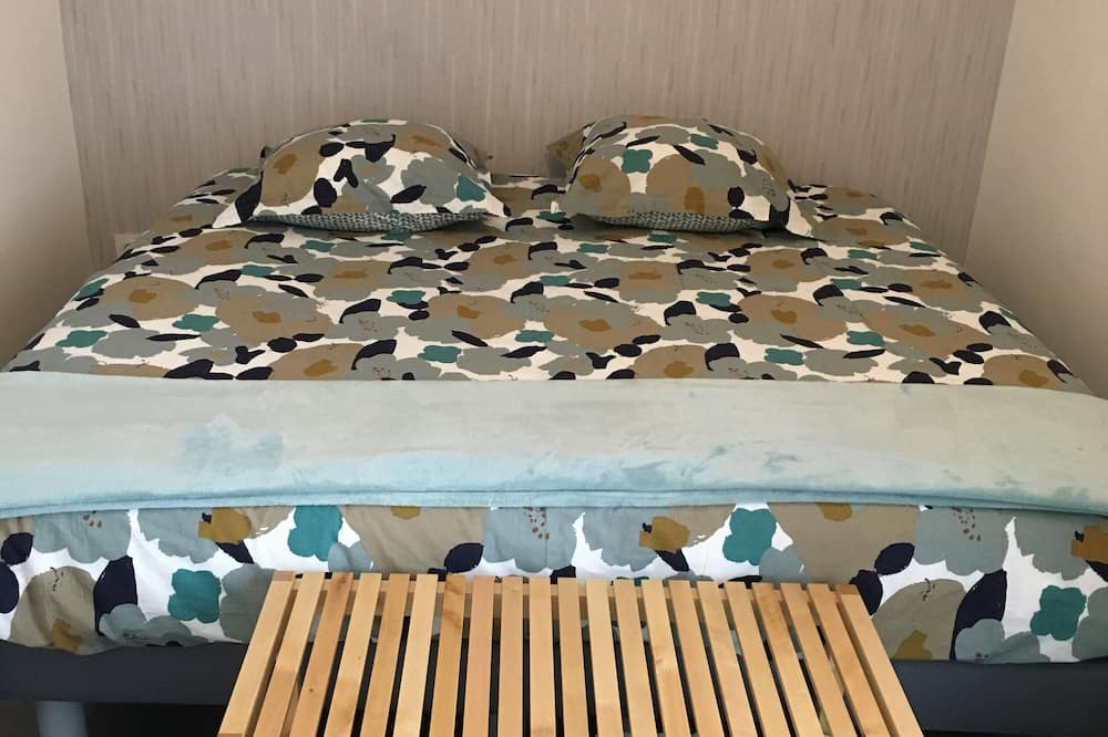 Photo of Bedroom in Chateau-Thebaud