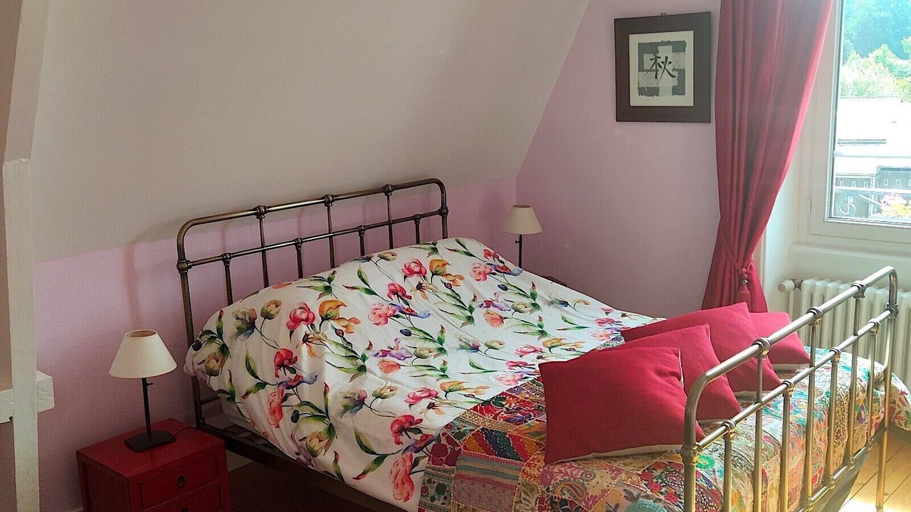 Photo of Bedroom in Saint-Brice-en-Cogles