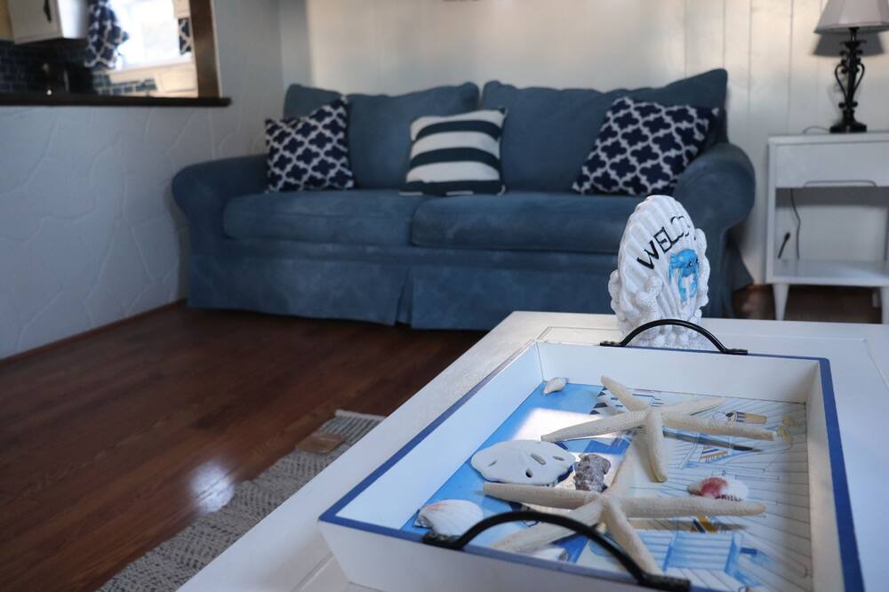 Photo of Livingroom in Old Orchard Beach