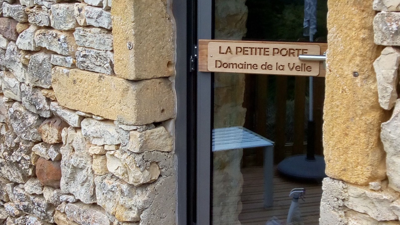 Photo of Patio Balcony in Montclera