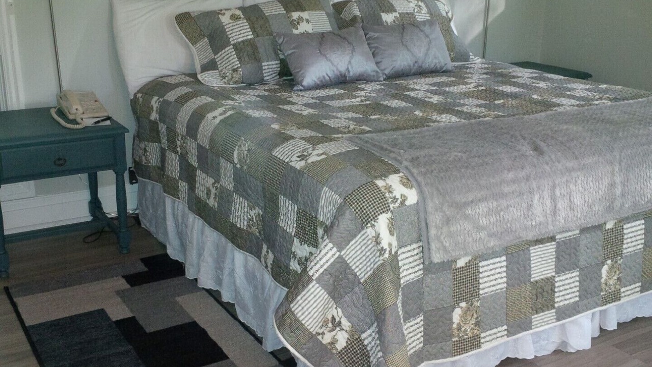 Photo of Bedroom in Jacksons Point