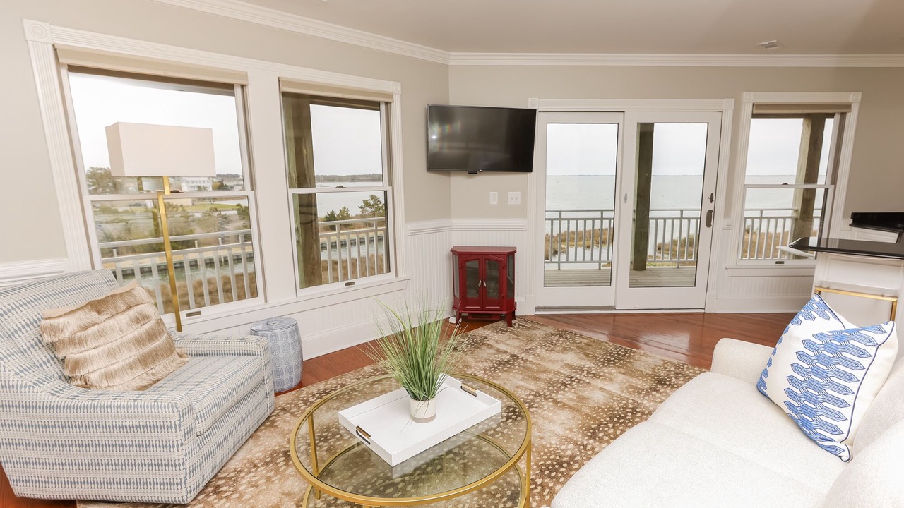 Photo of Livingroom in Manteo