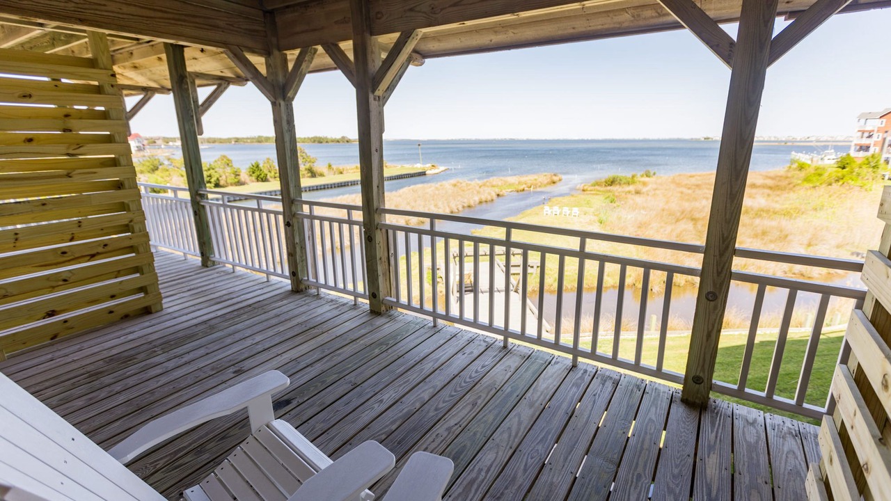 Photo of Bedroom in Manteo