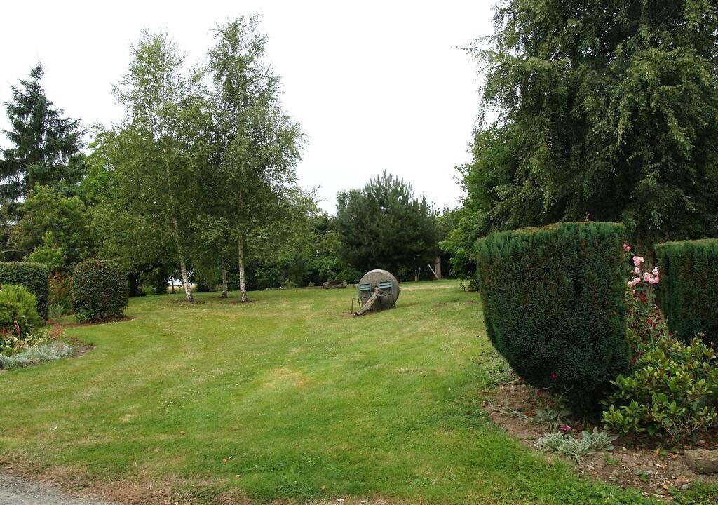 Photo of Outdoor in Roz-Landrieux