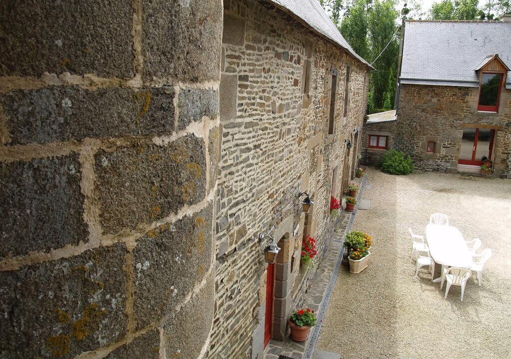 Photo of Outdoor in Roz-Landrieux