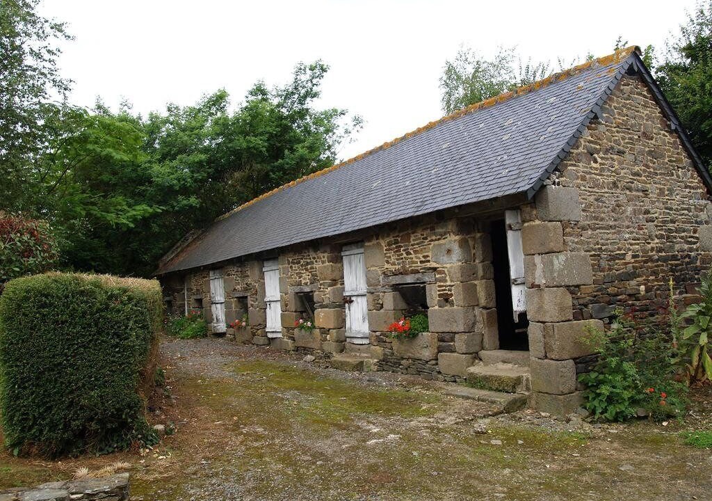 Photo of Outdoor in Roz-Landrieux
