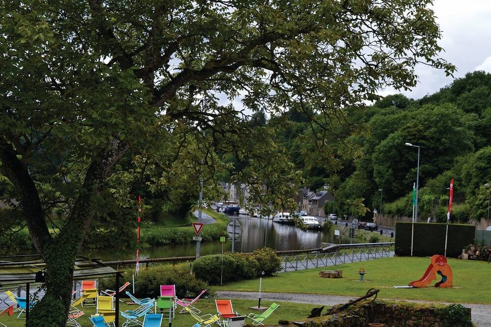 Photo of Others in Taden