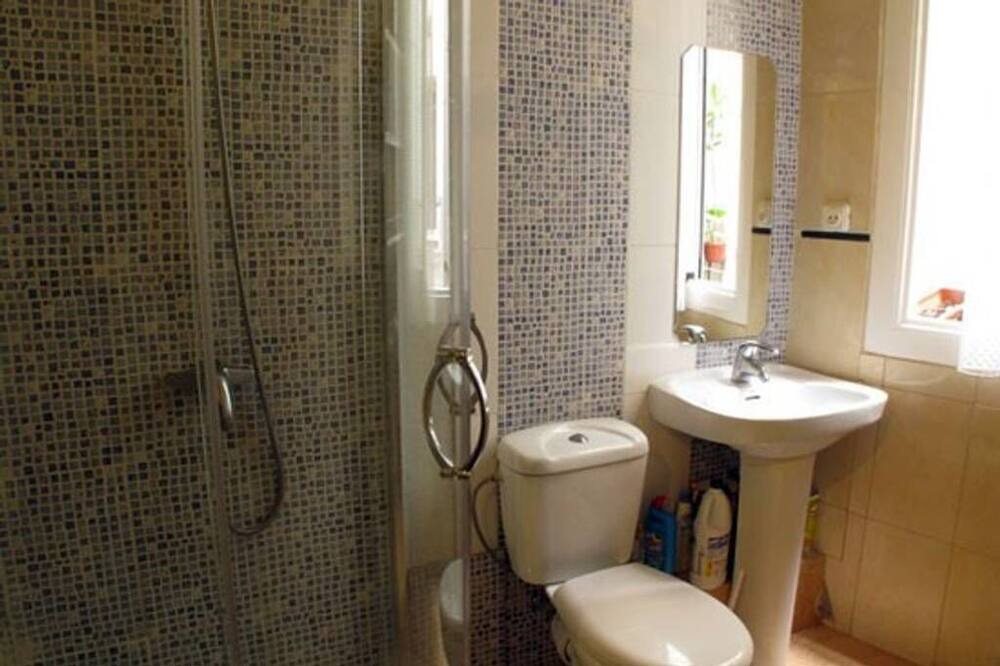 Photo of Bathroom in El Raval