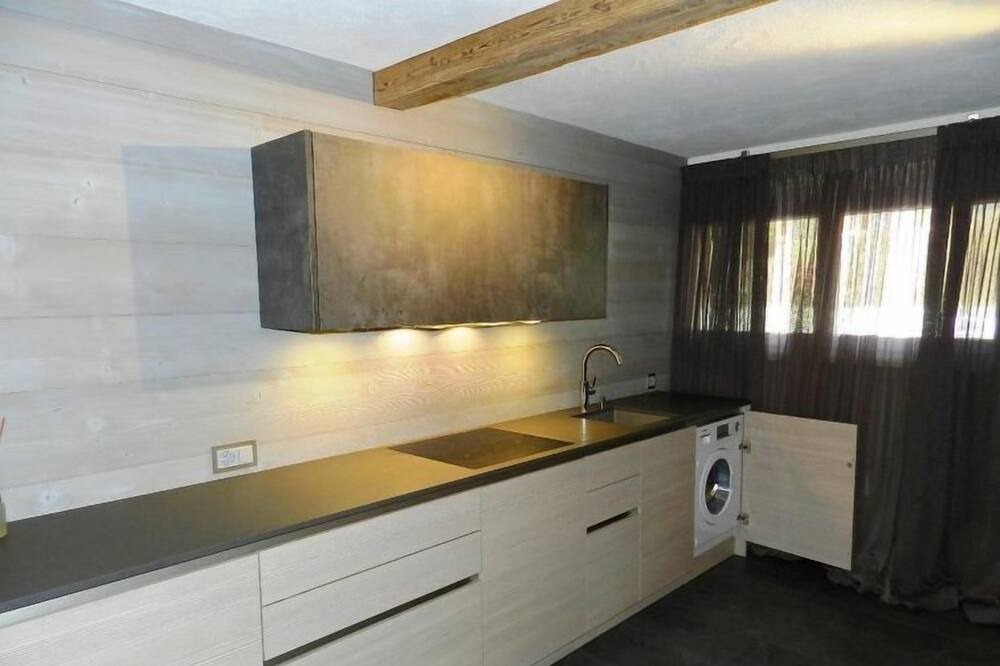 Photo of Kitchen in Saanen
