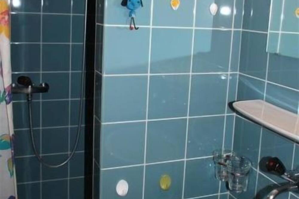 Photo of Bathroom in Saanenmoeser