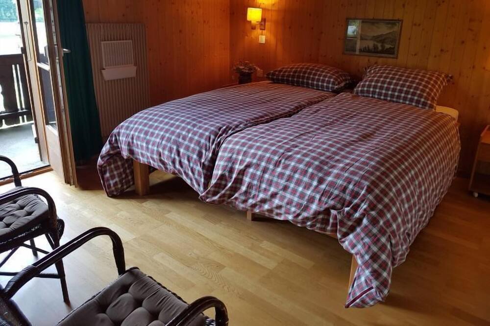 Photo of Bedroom in Saanenmoeser