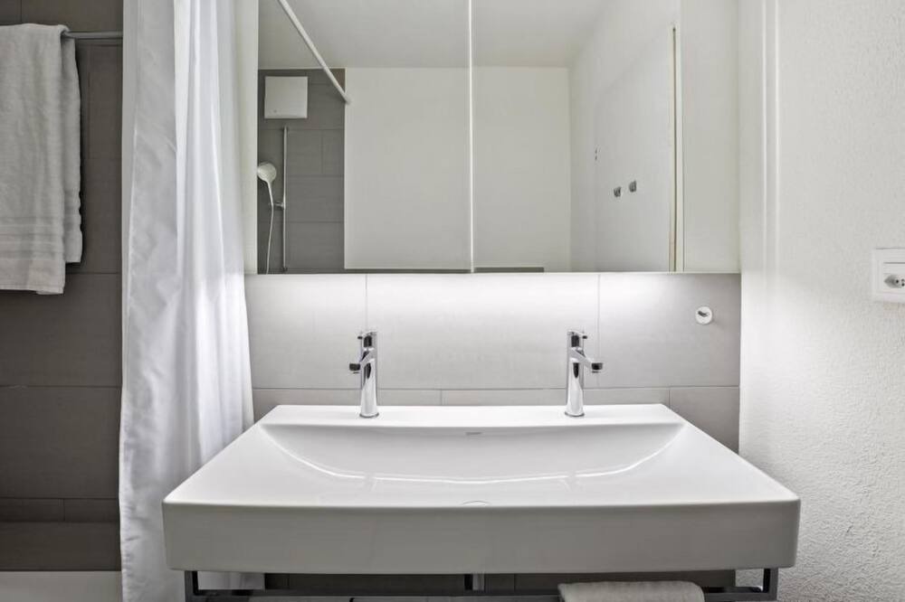 Photo of Bathroom in Parpan