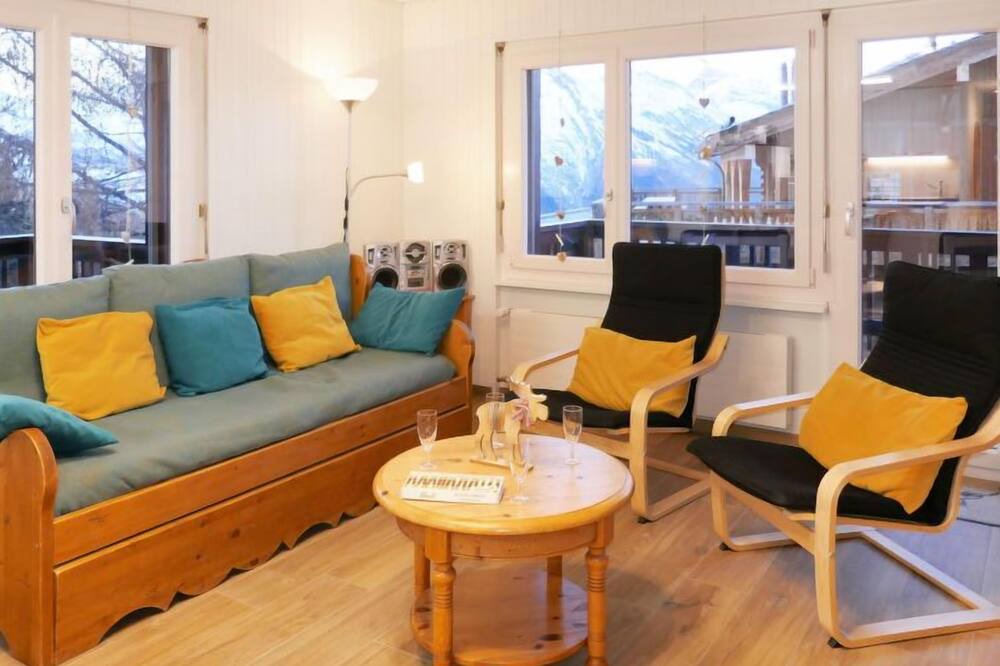 Photo of Livingroom in Saint-Pierre-de-Clages