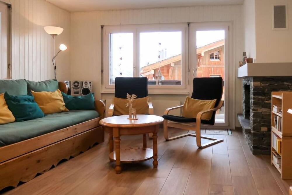 Photo of Livingroom in Saint-Pierre-de-Clages