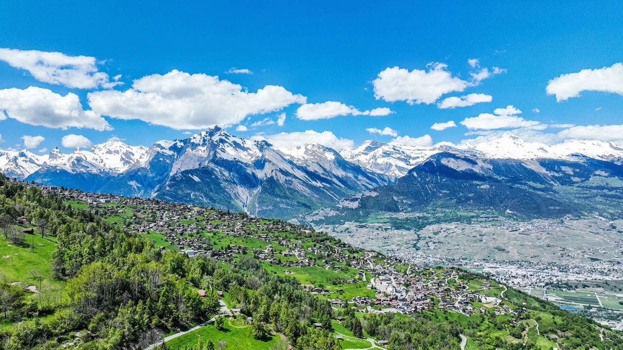 Photo of Outdoor in Saint-Pierre-de-Clages