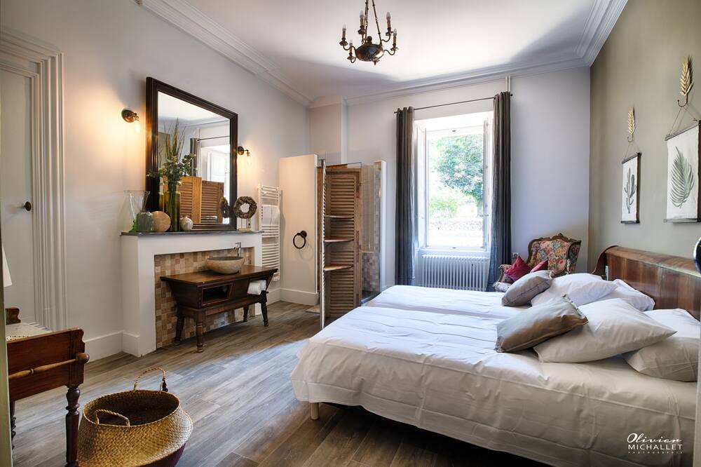 Photo of Bedroom in Saint-Jean-du-Gard