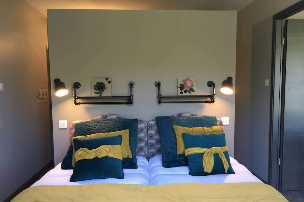 Photo of Others in Jeuxey