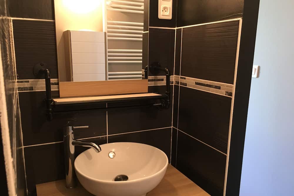 Photo of Bathroom in Jeuxey