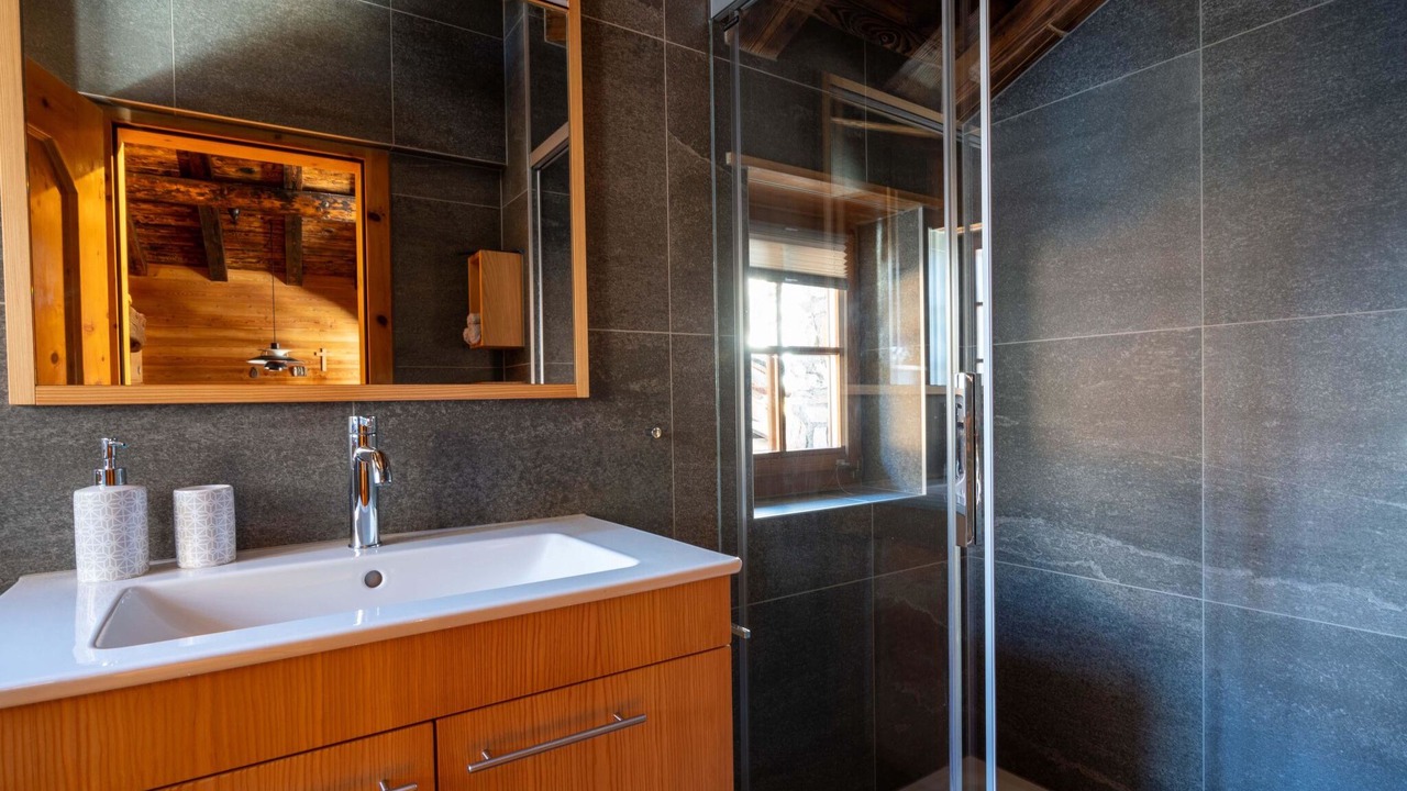 Photo of Bathroom in Saas Almagell
