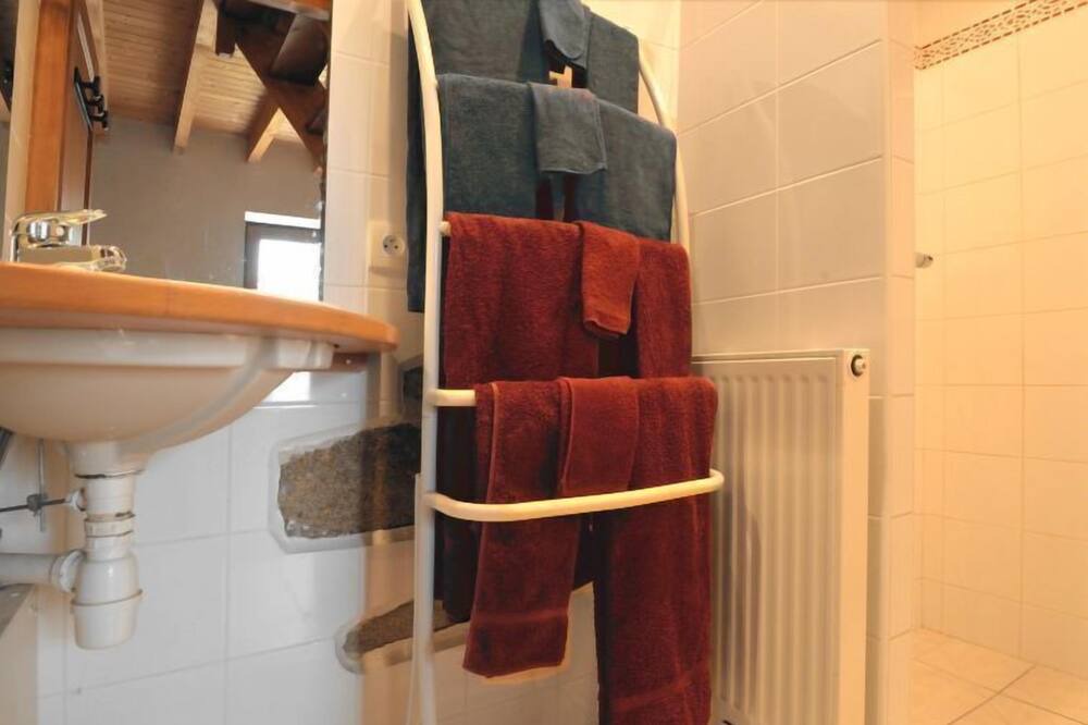 Photo of Bathroom in Le Croisic