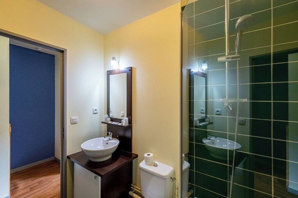 Photo of Bathroom in Salies-de-Bearn