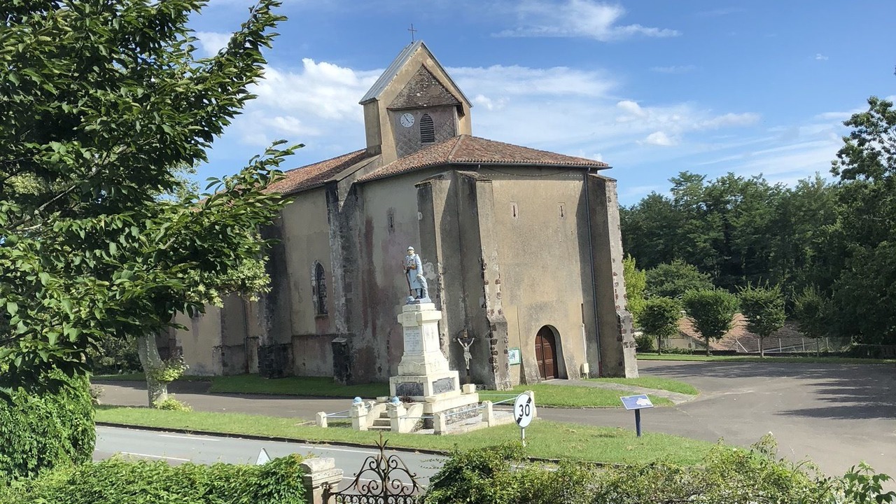 Photo of Bedroom in Arjuzanx