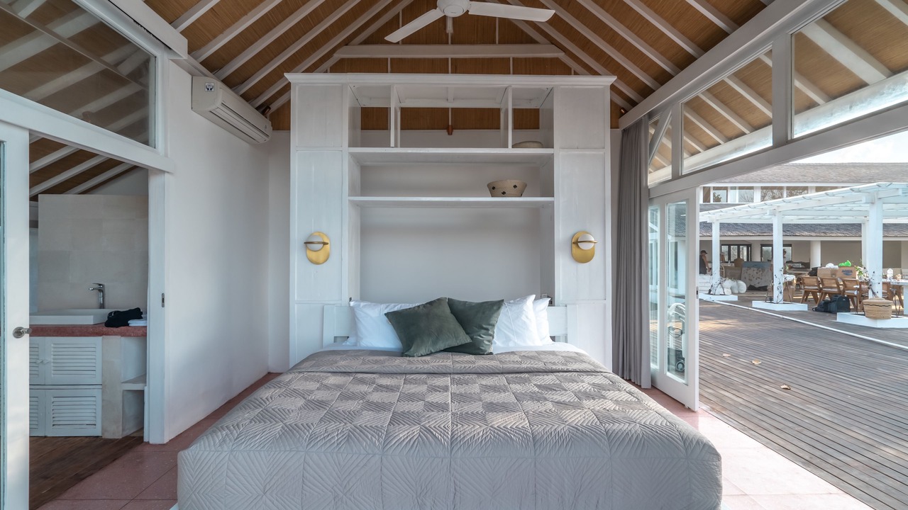 Photo of Outdoor in Mushroom Bay