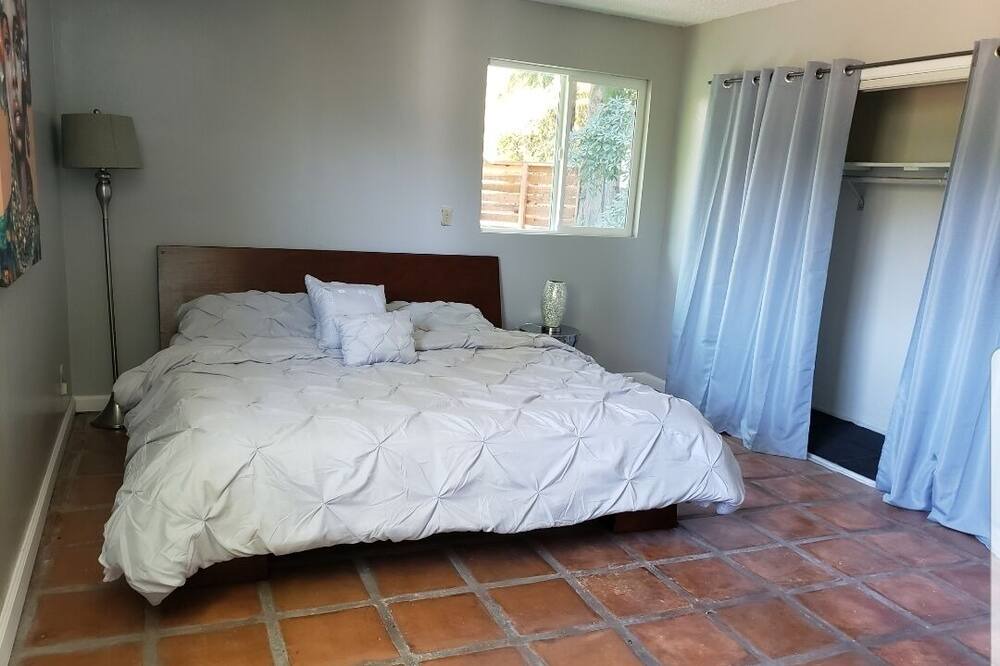Photo of Bedroom in Adams Hill