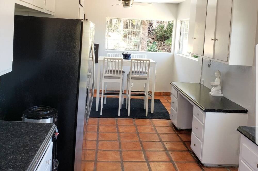 Photo of Kitchen in Adams Hill