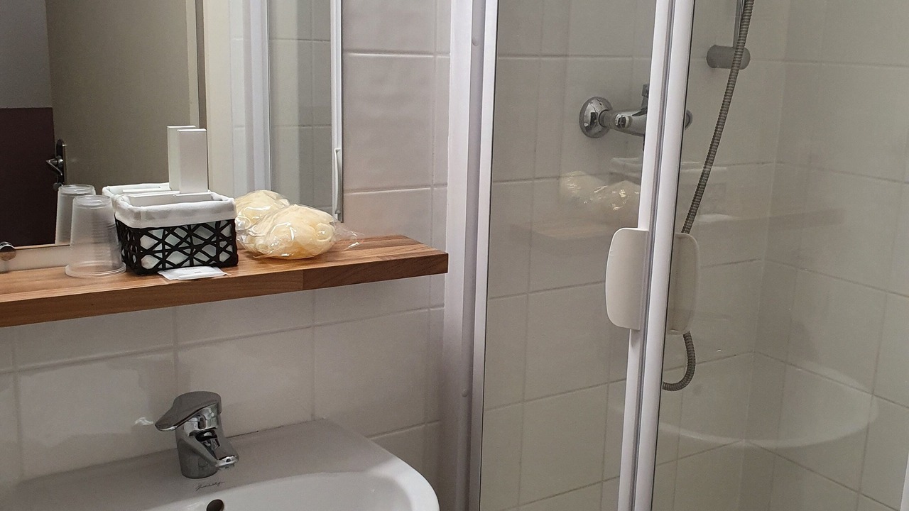 Photo of Bathroom in Livron-sur-Drome