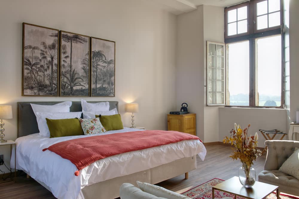 Photo of Bedroom in Bernesq