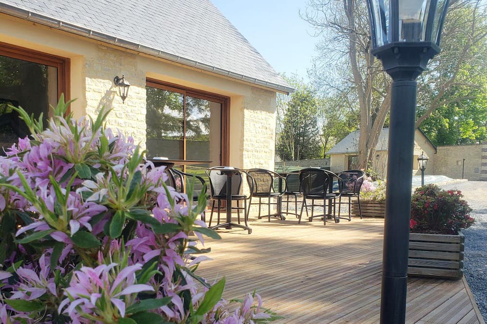 Photo of Patio Balcony in Bernesq