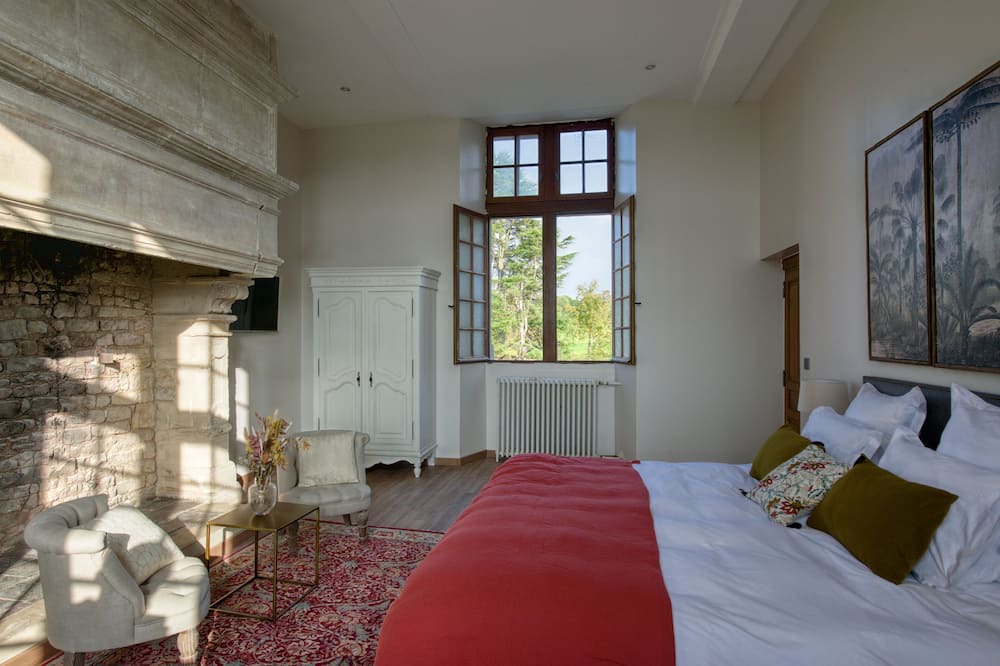 Photo of Bedroom in Bernesq