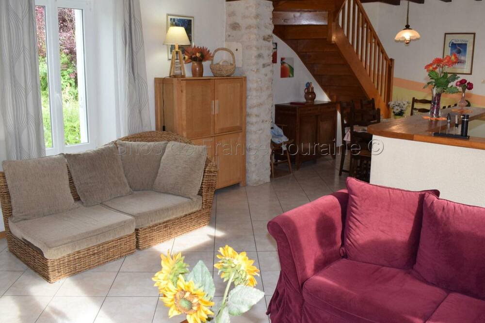 Photo of Livingroom in Manthelan