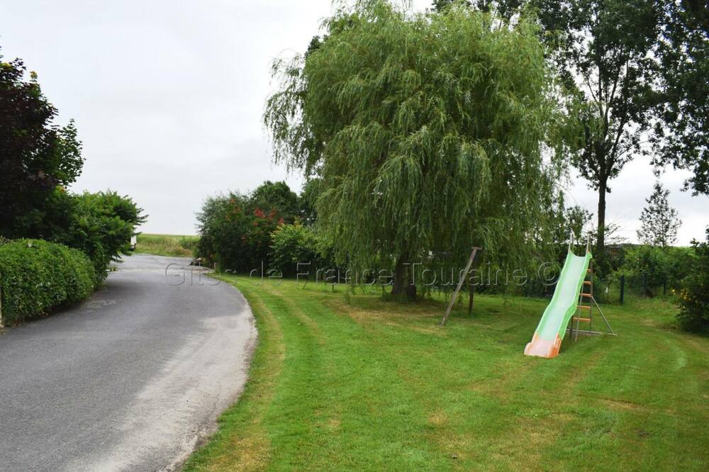 Photo of Outdoor in Manthelan