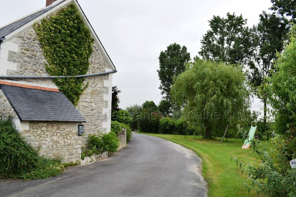 Photo of Outdoor in Manthelan