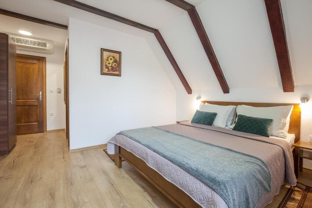 Photo of Bedroom in Jezerce