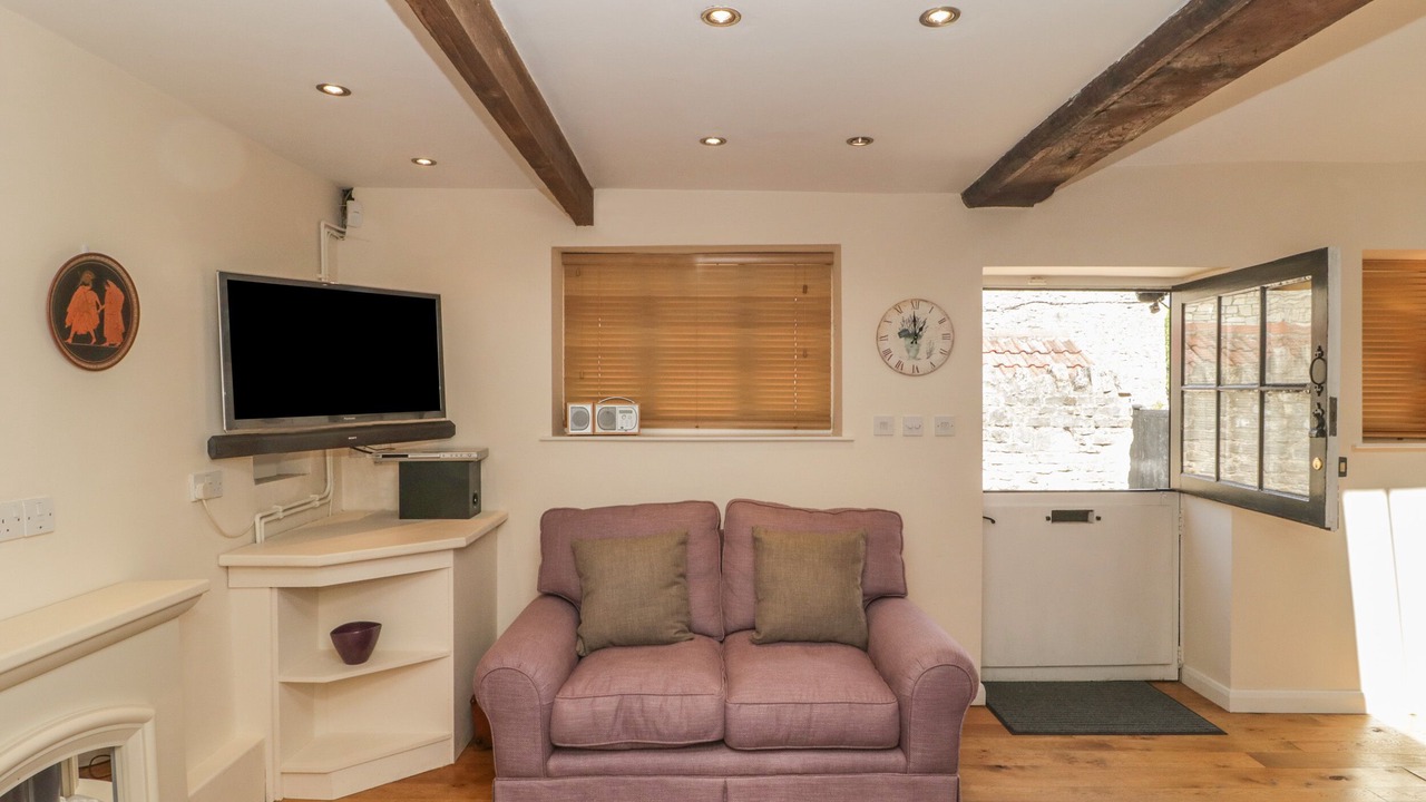 Photo of Livingroom in Marksbury