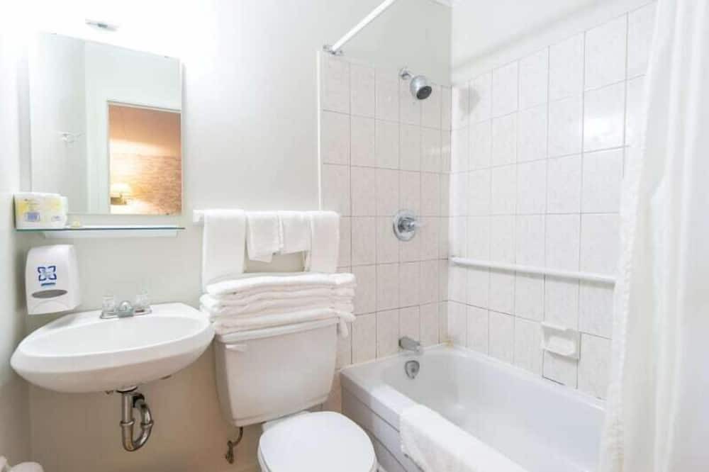 Photo of Others in Degelis