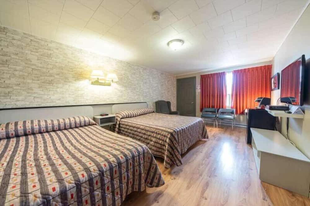 Photo of Others in Degelis