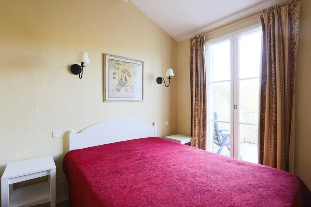 Photo of Bedroom in Les Restanques