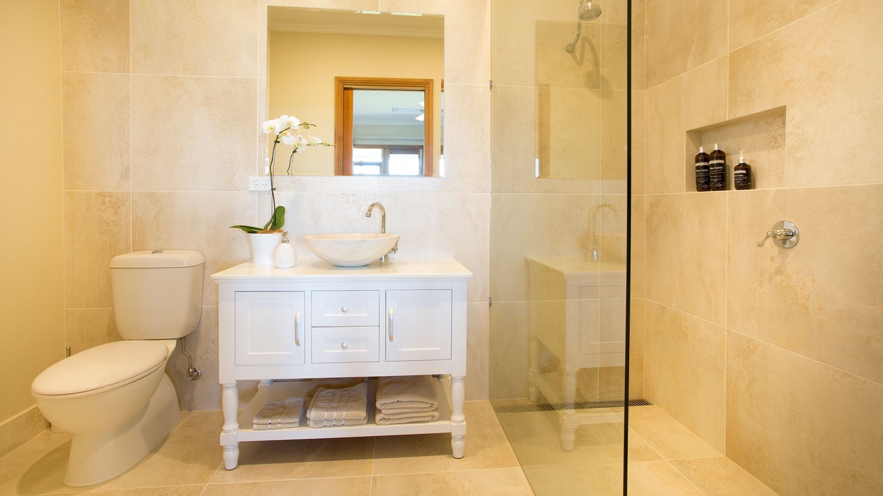 Photo of Bathroom in Acheron