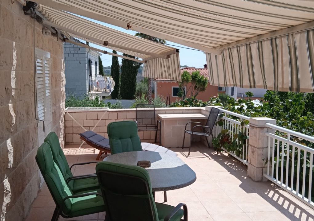 Photo of Outdoor in Sumartin