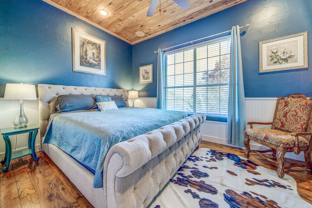 Photo of Bedroom in Boerne