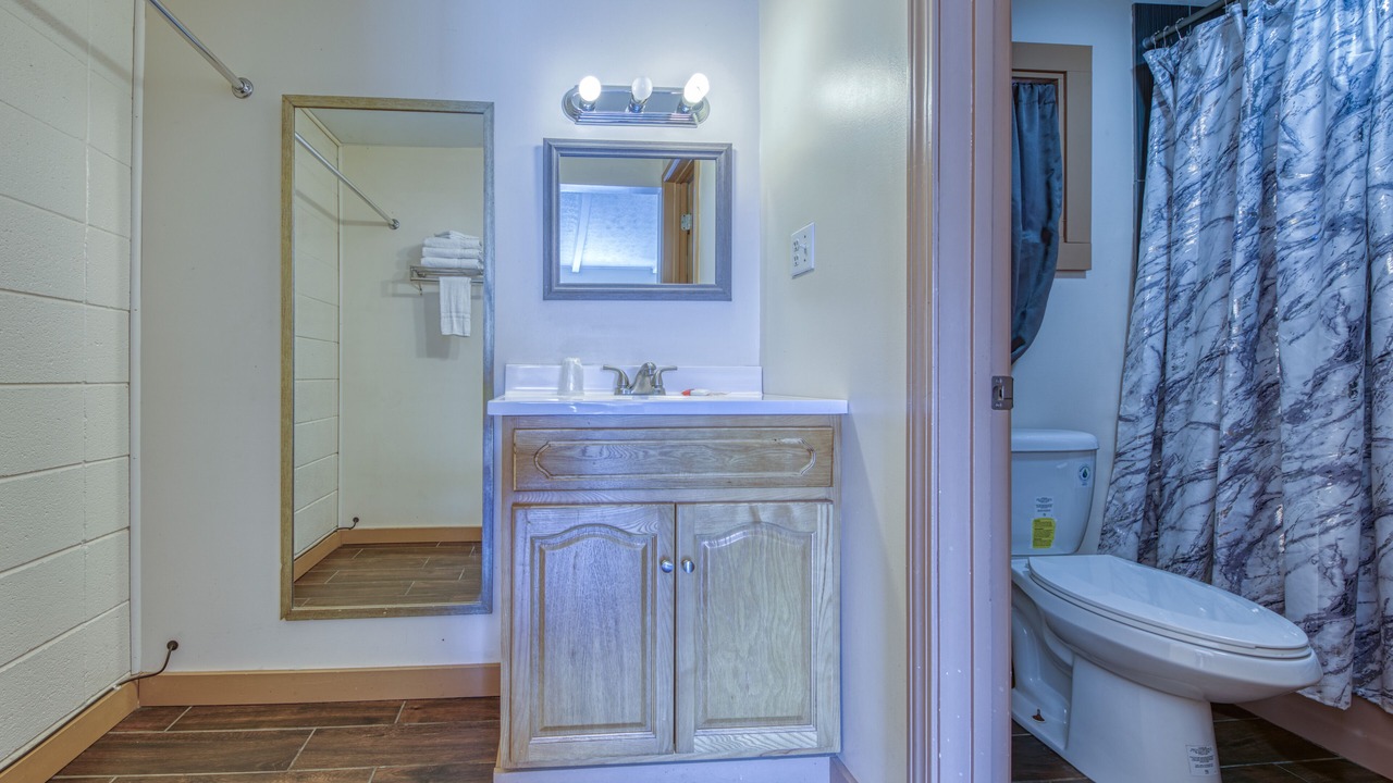 Photo of Bedroom in Oneida