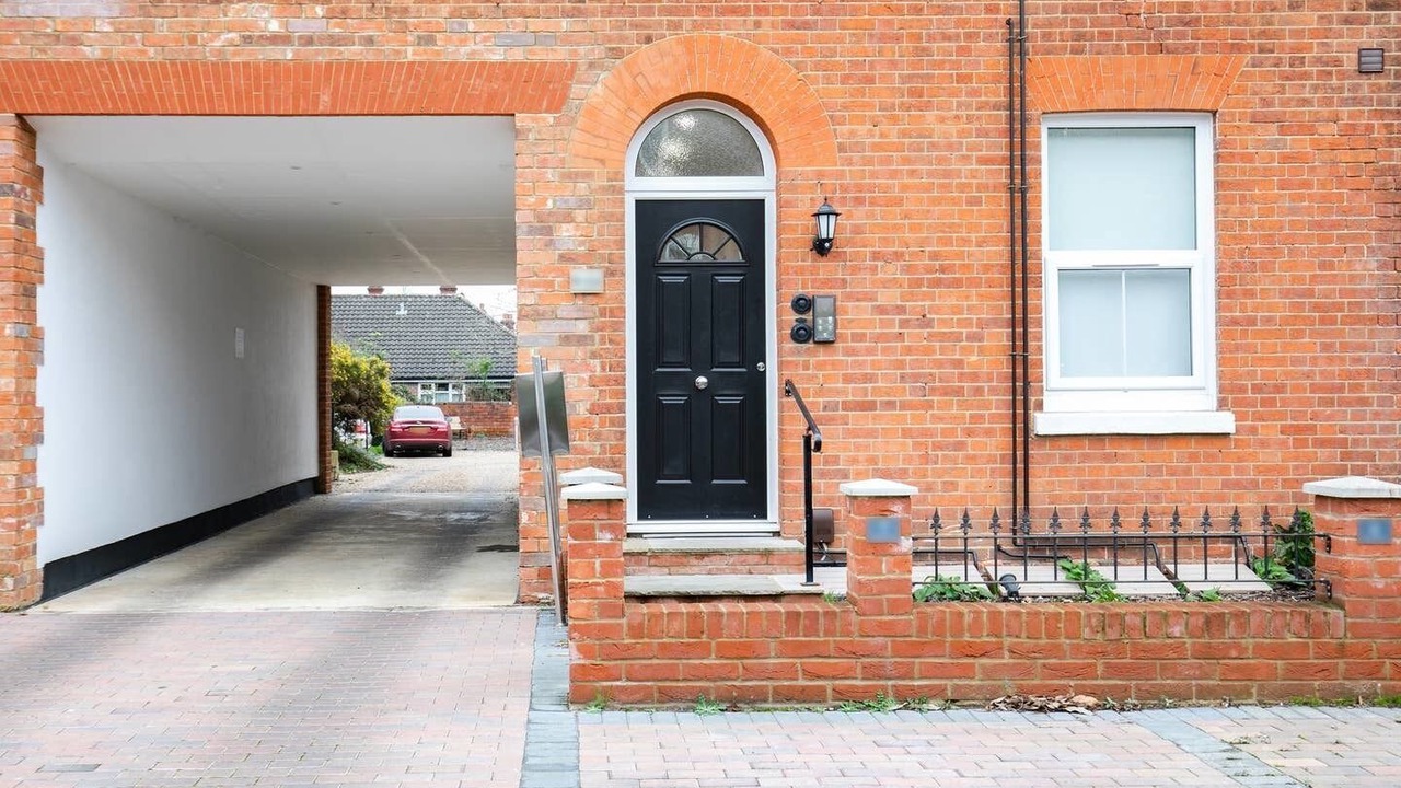 Photo of Outdoor in Reading