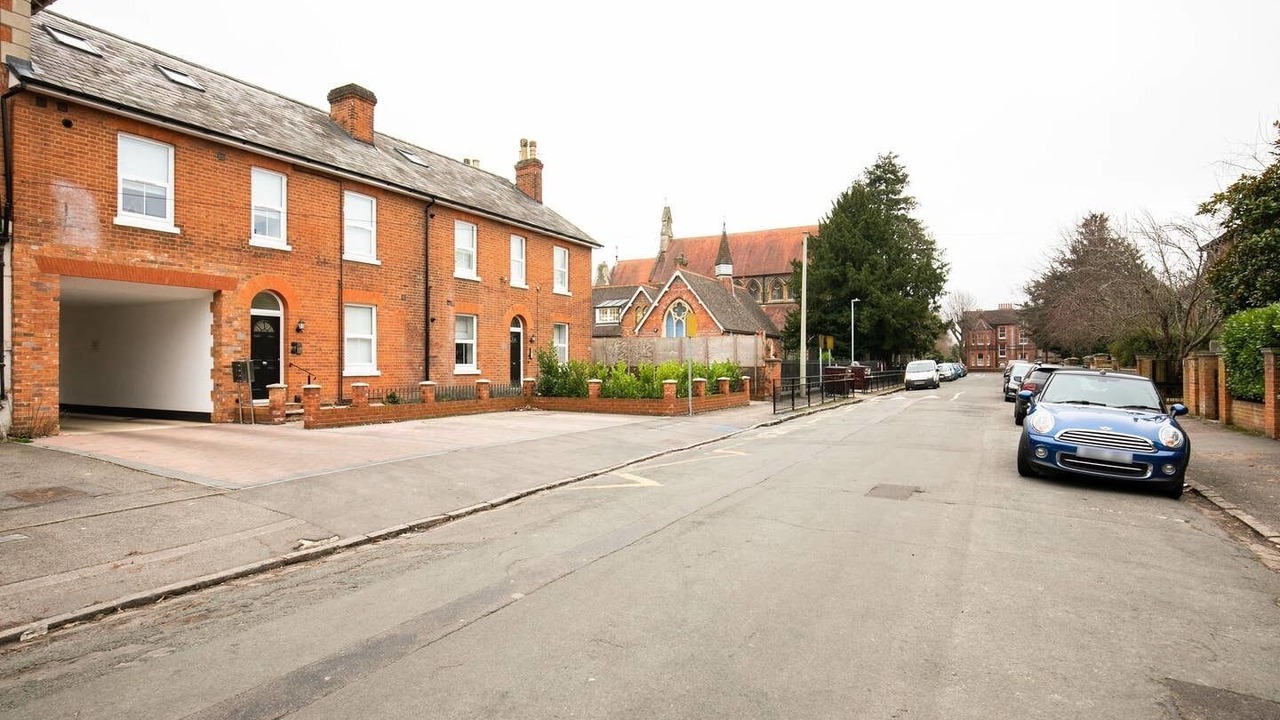 Photo of Outdoor in Reading