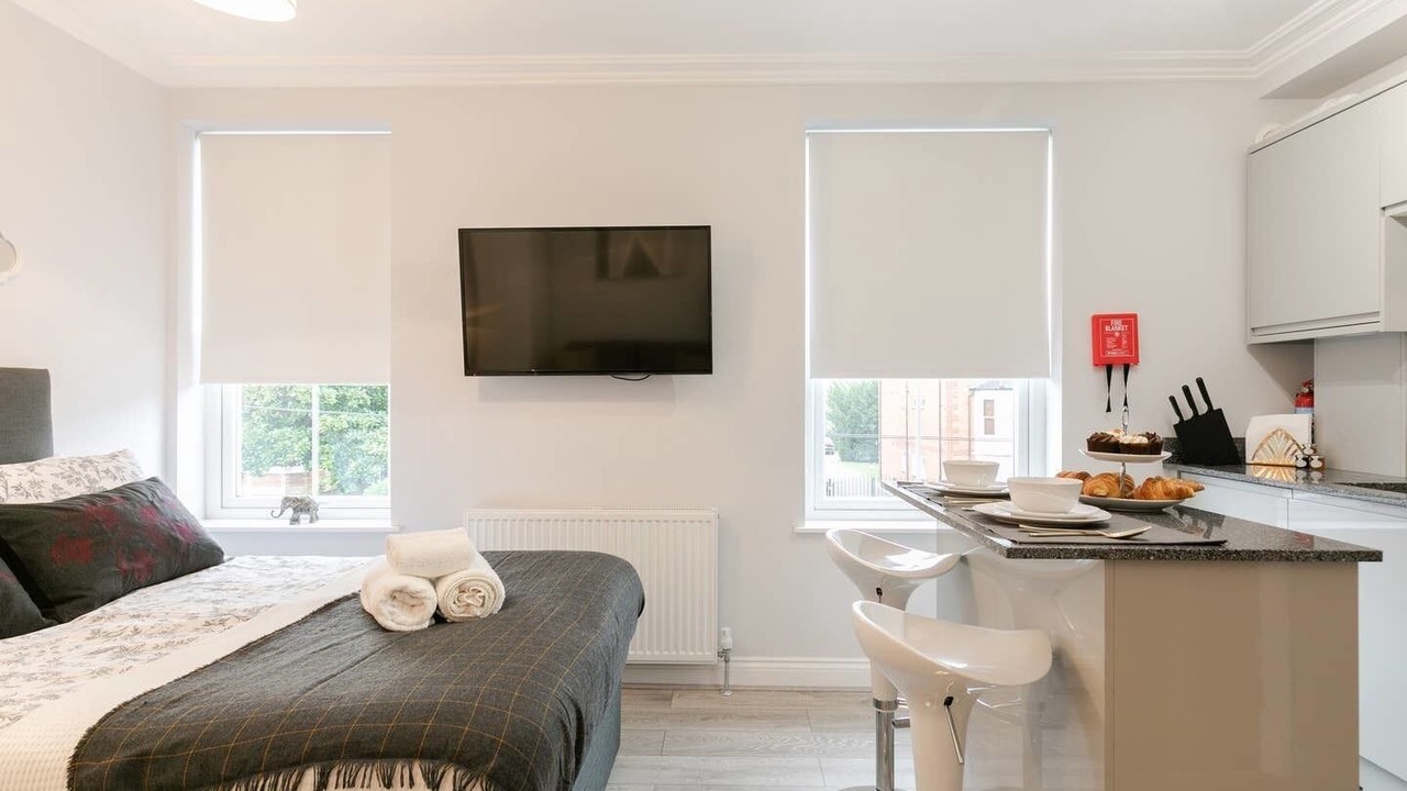 Photo of Others in Reading